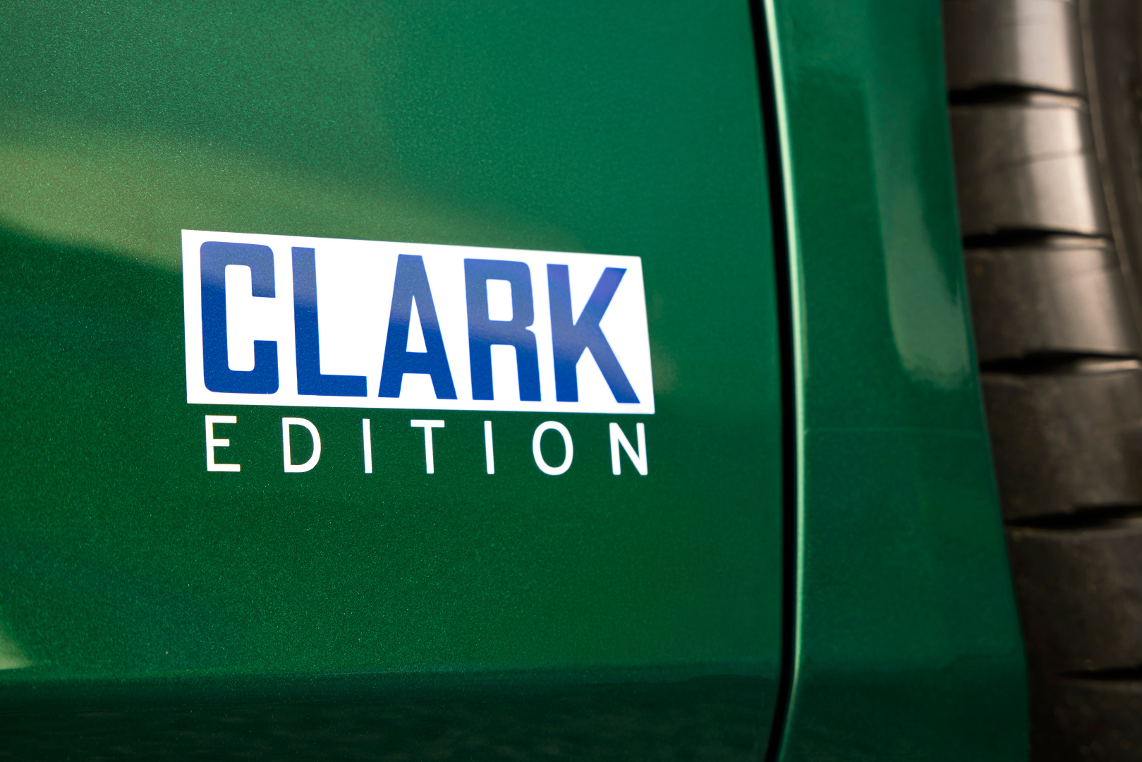 SMALL_(12) Lotus-Emira-Clark-Edition-Exterior-badge